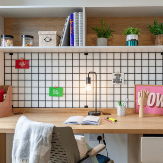 Bronze En Suite - Image 5